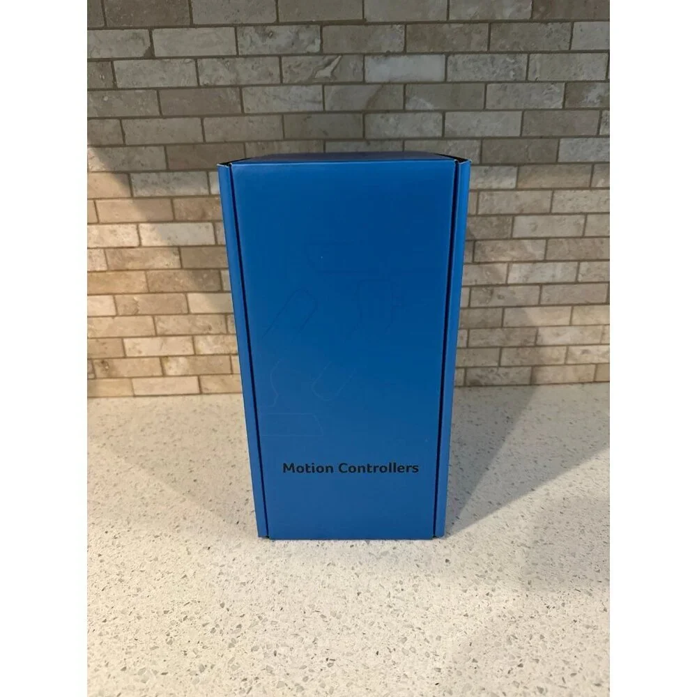 Acer‎ Windows Mixed Reality Headset & Controllers Ah101 new open box